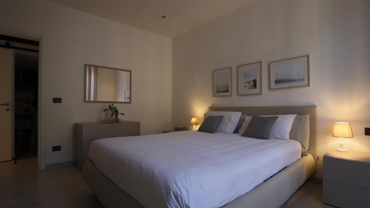 Bb House Savona Apartment Bagian luar foto